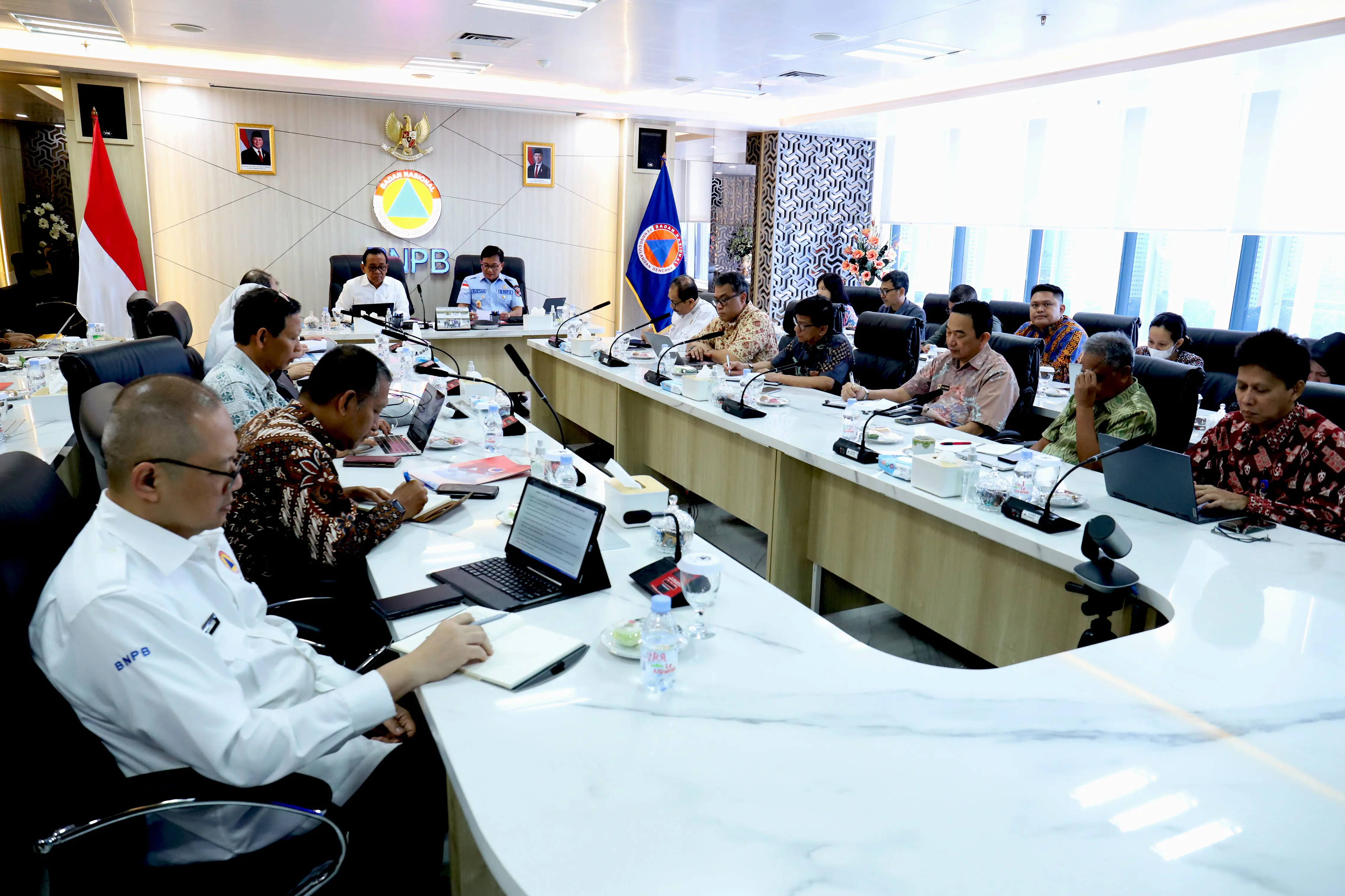 Pemerintah Dorong Respon Cepat Pascaerupsi Gunung Lewotobi Laki-Laki